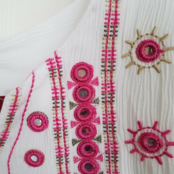 Avenue EMBROID-MIRROR YOKE TANK - Picture 3 of 8